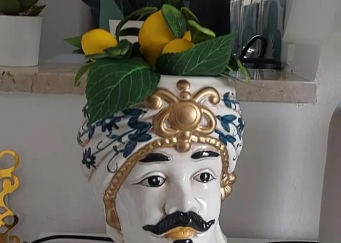 Vida Castelmola